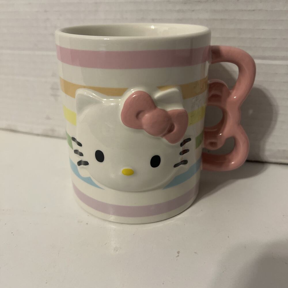 Hello Kitty Sanrio Ceramic Coffee Mug Bow Handle Rainbow Stripes 20 oz